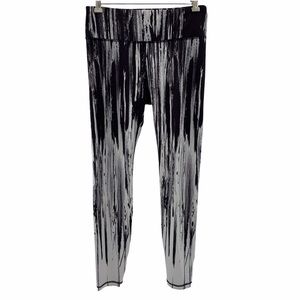 Shape black &‎ White legging medium